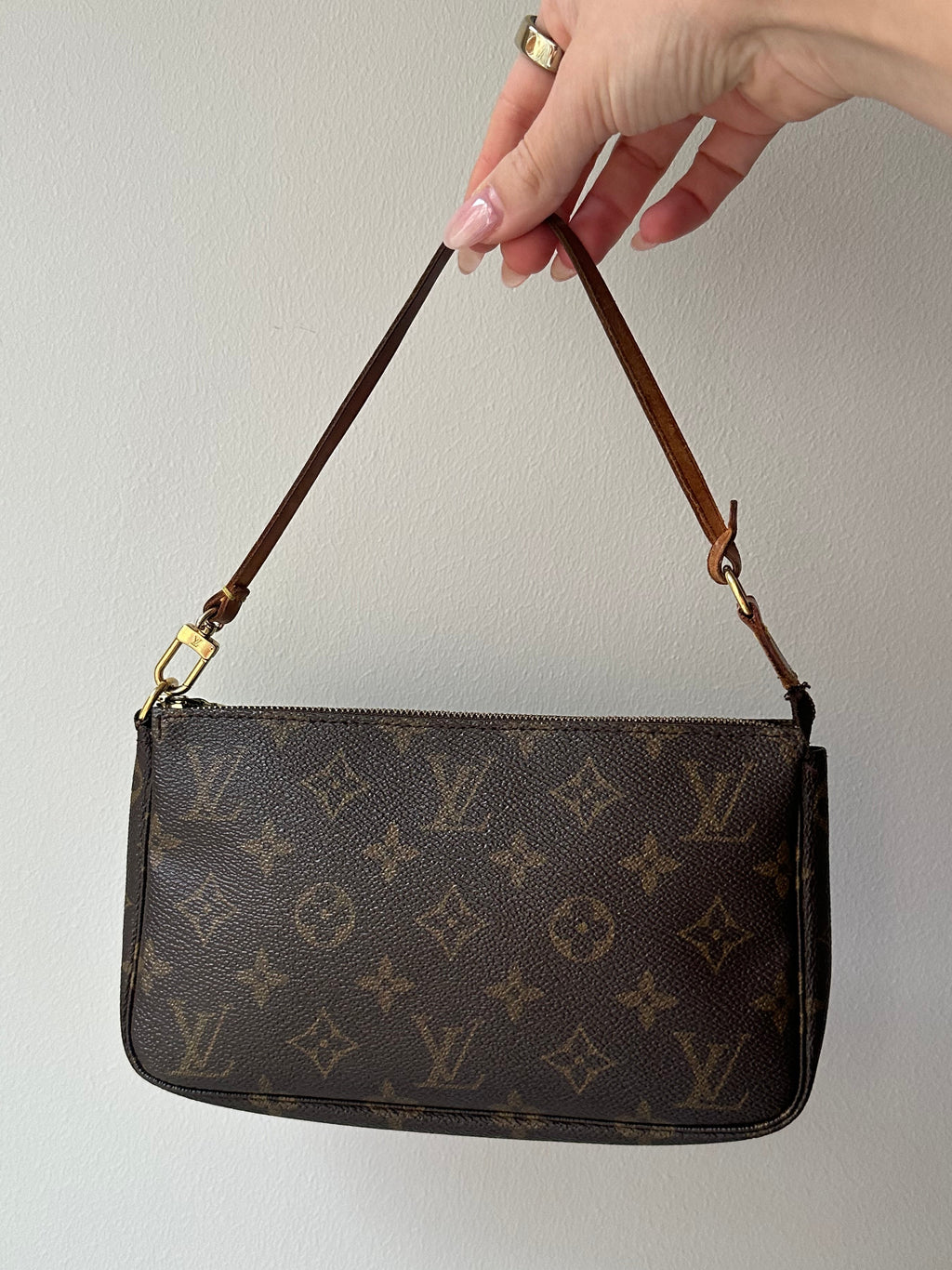 Louis Vuitton Pochette Accessoires