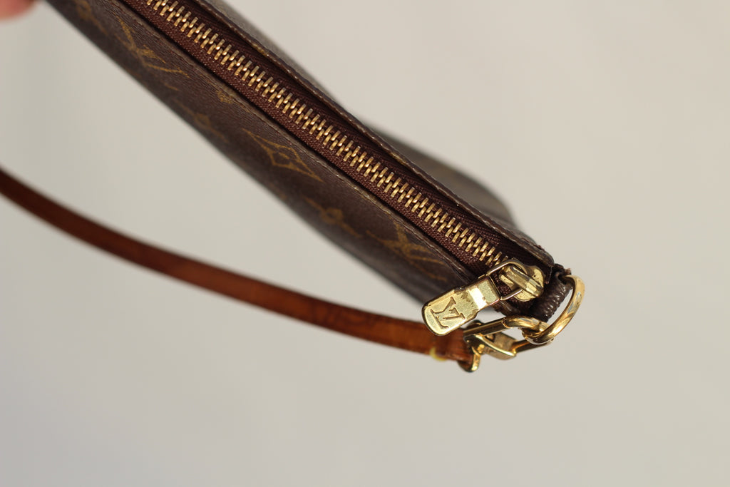 Louis Vuitton Pochette Accessoires